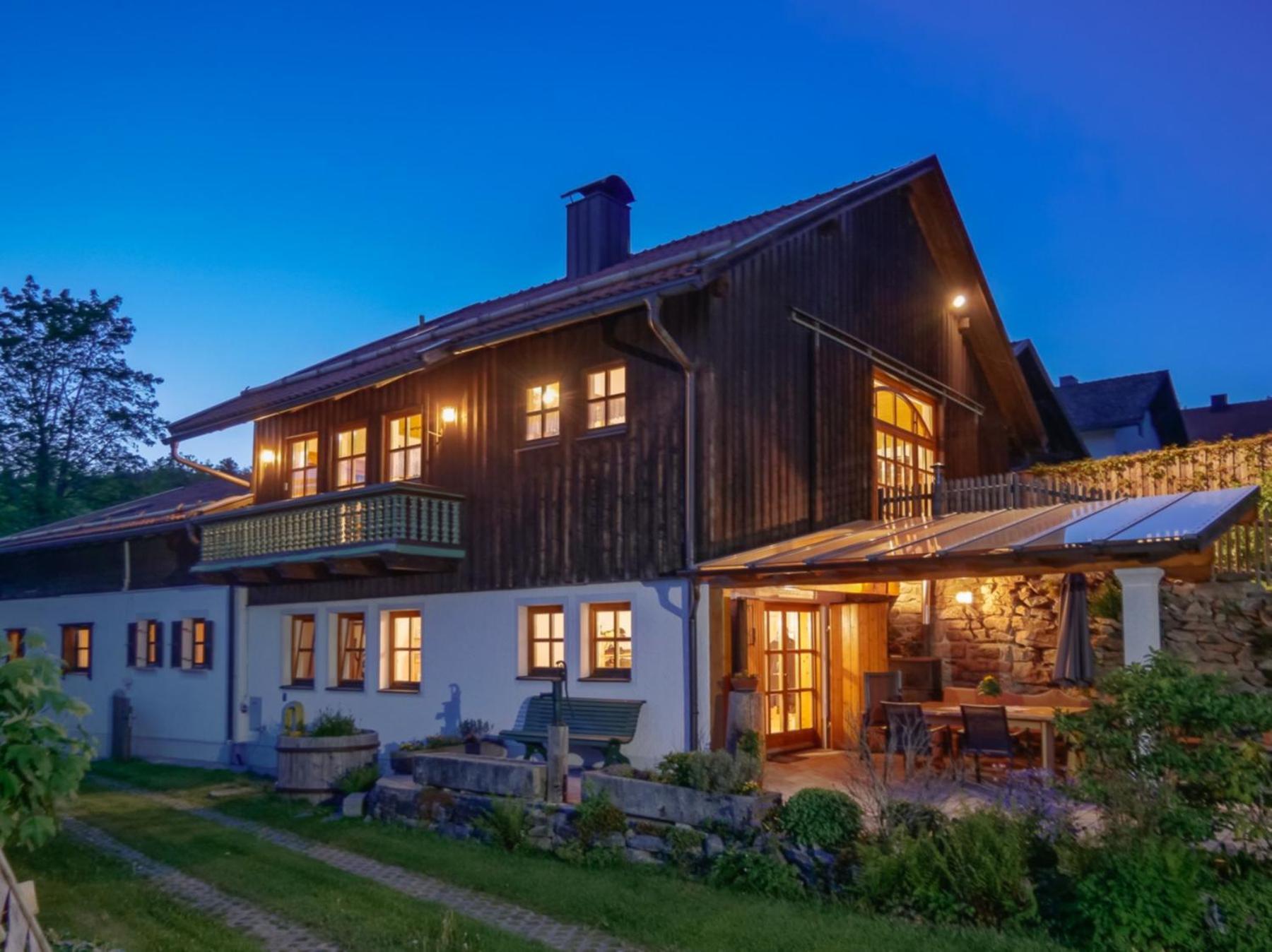 400Qm Bayerische Villa 2500Qm Uneinsehbarer Garten In Beliebter Urlaubsregion Freyung Ngoại thất bức ảnh